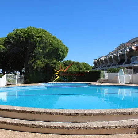Apartment 0237 Port Camargue, Piscine, Climatisation, 2 Personnes